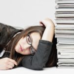 Jakie czynniki sprzyjają niewydolności żylnej?